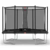 Berg Ultim Favorit 330x220 Regular In De Kleur Black +SN -Aanbiedingen Buiten Plezier Winkel berg trampoline ultim regular black met veiligheidsnet comfort 32.25.63.30