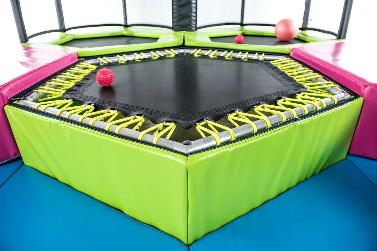 Peuter Mini Trampolinepark 4 Trampolines 5 Peuter Mini Trampolinepark 4 Trampolines - Afbeelding 3