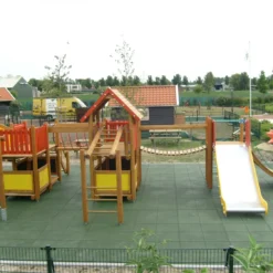 Safe & Soft Rubber Speelplaatstegels 100 X 100 Cm. -Aanbiedingen Buiten Plezier Winkel safe soft rubber speelplatstegel 3