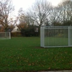 Professioneel Gegalvaniseerd Voetbaldoel 299×204 Cm. Anti-vandalisme -Aanbiedingen Buiten Plezier Winkel voetbaldoel groot verzinkt openbaar 1 1